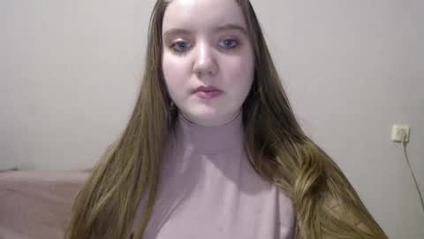 Josefin online show from 12-16-24, 04:45