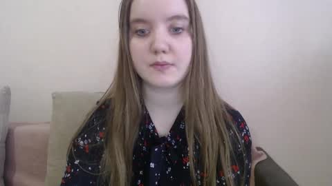 Josefin online show from 01-22-25, 08:07