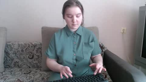 Josefin online show from 03-22-26, 05:00