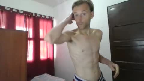 Aquilesmade online show from 10-30-25, 03:13