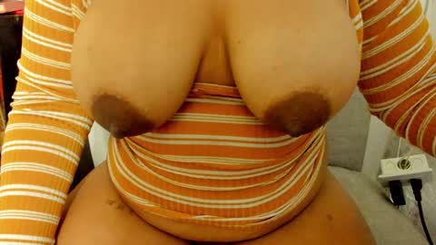 Snapshot of arabela_dream25 chatting on 01-11-25, 10:19 ARABELA online show from 01-11-25, 10:19