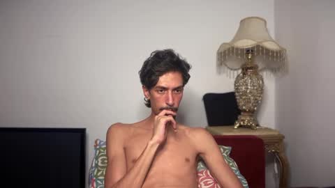 Snapshot of arabhungtwink chatting on 11-01-25, 01:51 arabhungtwunk online show from 11-01-25, 01:51