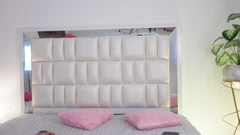   online show from 02-18-25, 04:48