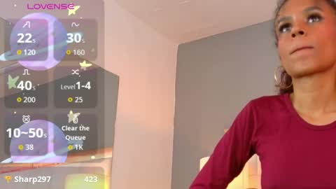 Snapshot of aralewis chatting on 05-04-26, 12:56 online show from 05-04-26, 12:56