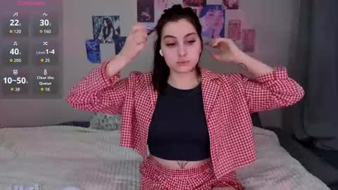 Snapshot of arcanedoll chatting on 02-14-26, 03:25 arcanedoll online show from 02-14-26, 03:25