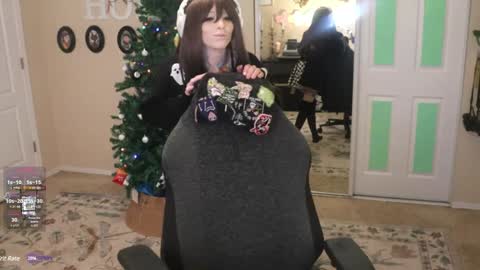 Snapshot of archancel chatting on 12-21-24, 03:25 Archancel online show from 12-21-24, 03:25