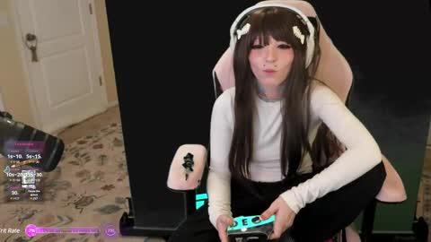 Snapshot of archancel chatting on 02-15-25, 06:12 Archancel online show from 02-15-25, 06:12