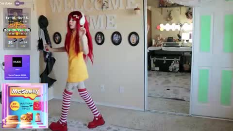 Snapshot of archancel chatting on 10-28-25, 03:04 Archancel online show from 10-28-25, 03:04