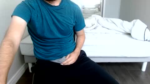 Arek online show from 07-16-26, 06:03