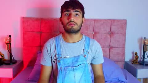 Ares Alpha  online show from 09-22-25, 01:24