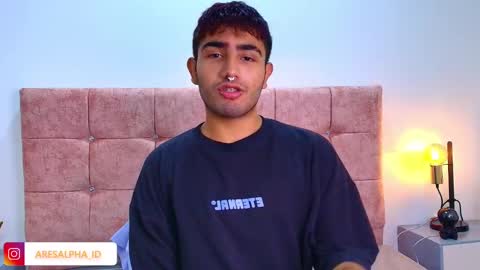 Ares Alpha  online show from 10-11-25, 08:07