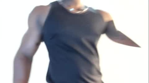 Snapshot of arexblakk chatting on 09-17-25, 04:58 AREXXBLAKK online show from 09-17-25, 04:58