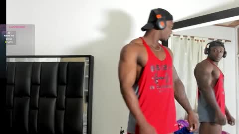 Snapshot of arexblakk chatting on 10-20-25, 11:49 AREXXBLAKK online show from 10-20-25, 11:49