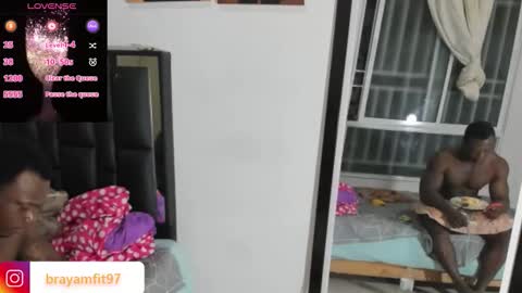 Snapshot of arexblakk chatting on 01-12-26, 04:07 AREXXBLAKK online show from 01-12-26, 04:07