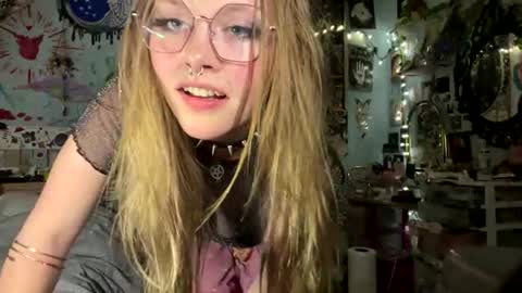 areyawatching0_0 online show from 08-05-26, 02:03