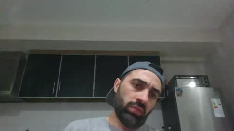 Snapshot of arg31 chatting on 02-25-25, 04:35 arg31 online show from 02-25-25, 04:35
