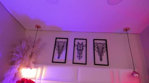 ari_lynn_ online show from 11-17-25, 03:01