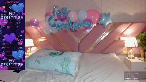 Snapshot of ari_sunshine chatting on 01-15-25, 12:09 Ari online show from 01-15-25, 12:09
