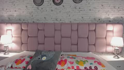 Snapshot of ari_sunshine chatting on 01-29-25, 10:01 Ari online show from 01-29-25, 10:01