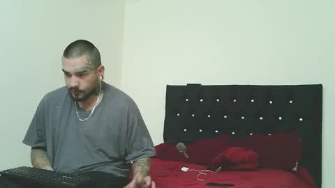 Snapshot of aria_and_nick chatting on 02-01-26, 12:53 ARIA AND. NICK online show from 02-01-26, 12:53