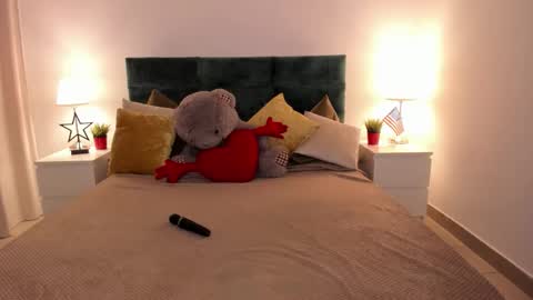 aria_blisss online show from 11-26-25, 06:36