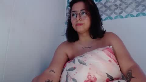 Snapshot of aria_bronw chatting on 09-28-25, 02:55 AriaBronw online show from 09-28-25, 02:55