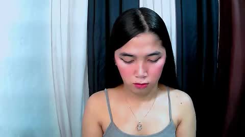 Snapshot of aria_fucks chatting on 10-16-25, 05:25 ARIA online show from 10-16-25, 05:25