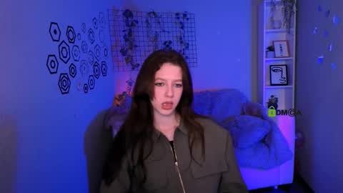 Snapshot of aria_glow chatting on 03-13-26, 12:01 Aria online show from 03-13-26, 12:01