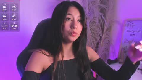 Snapshot of aria_joness_ chatting on 05-14-26, 10:16 Aria Jones online show from 05-14-26, 10:16