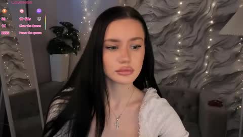 Snapshot of aria_mila chatting on 02-19-26, 11:06 aria_mila online show from 02-19-26, 11:06