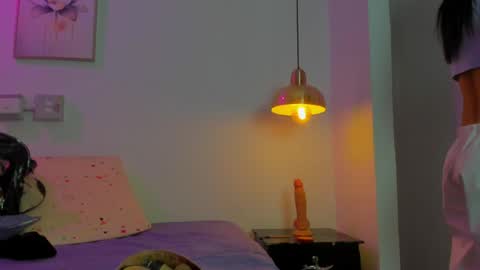 aria_millers1 online show from 04-28-26, 11:15