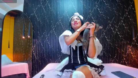 Aria Millers  online show from 10-09-25, 11:30