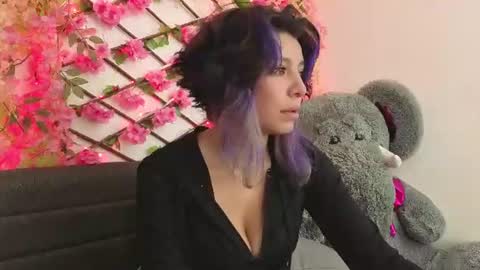 aria_silk online show from 07-31-26, 06:40