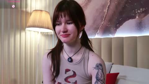 Snapshot of aria_vox chatting on 11-29-25, 04:26 Your Arianna online show from 11-29-25, 04:26