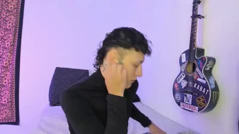 Snapshot of aria_x_orien chatting on 03-06-26, 12:40 Aria and Orien online show from 03-06-26, 12:40