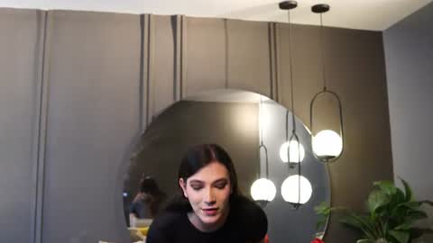 Ariaa online show from 07-14-26, 06:46
