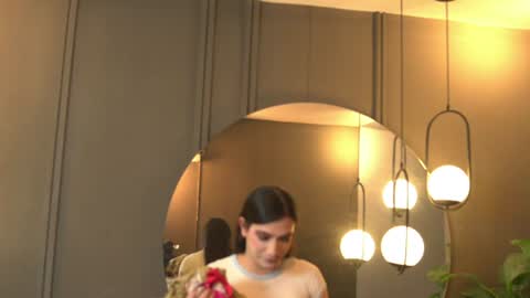 Ariaa online show from 07-17-26, 06:46