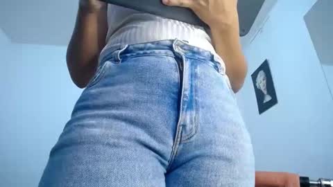 ariacoral online show from 09-14-25, 12:15