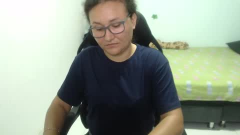 Snapshot of ariadna_6 chatting on 02-07-25, 06:02 ...Ariana... online show from 02-07-25, 06:02