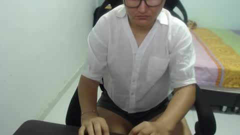 Snapshot of ariadna_6 chatting on 02-20-25, 06:57 ...Ariana... online show from 02-20-25, 06:57