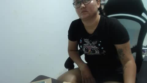 Snapshot of ariadna_6 chatting on 09-17-25, 05:25 ...Ariana... online show from 09-17-25, 05:25