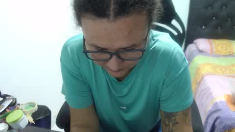 Snapshot of ariadna_6 chatting on 10-24-25, 06:04 ...Ariana... online show from 10-24-25, 06:04