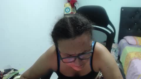 Snapshot of ariadna_6 chatting on 11-01-25, 06:21 ...Ariana... online show from 11-01-25, 06:21