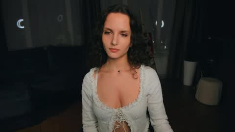 Snapshot of ariadna_s chatting on 05-10-26, 09:53 Ariadna online show from 05-10-26, 09:53