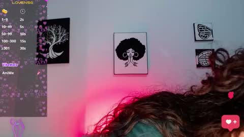 Snapshot of ariadna_tr chatting on 03-13-26, 12:39 Ari online show from 03-13-26, 12:39