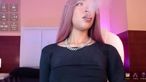 Snapshot of ariadnaaa_ chatting on 01-15-26, 03:00 Ariadna online show from 01-15-26, 03:00