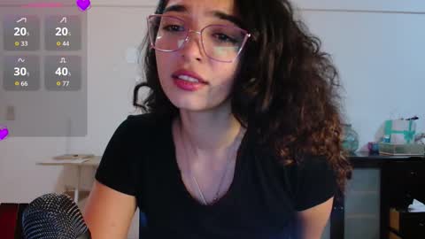 Snapshot of ariagal chatting on 03-09-26, 11:42 ariagal online show from 03-09-26, 11:42