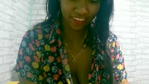 ariah13 online show from 06-05-26, 03:02