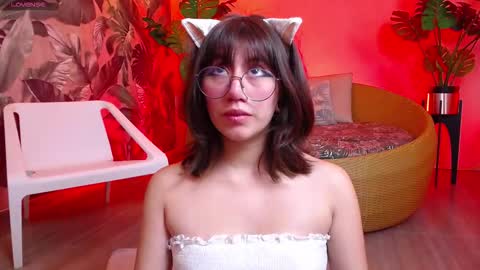 ariah online show from 10-20-25, 01:55