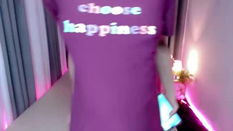 Snapshot of ariahooper chatting on 01-08-26, 06:48 Christine JorgensenChristmas wish breasts implants online show from 01-08-26, 06:48